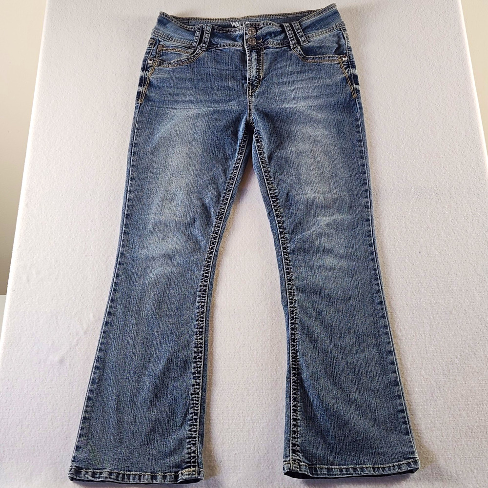 WallFlower Luscious Curvy Fit Women's Mid Rise Bootcut Medium Wash Blue 13 Short